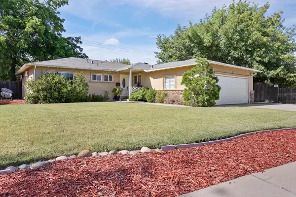 Stockton, CA 95207,225 E Swain RD