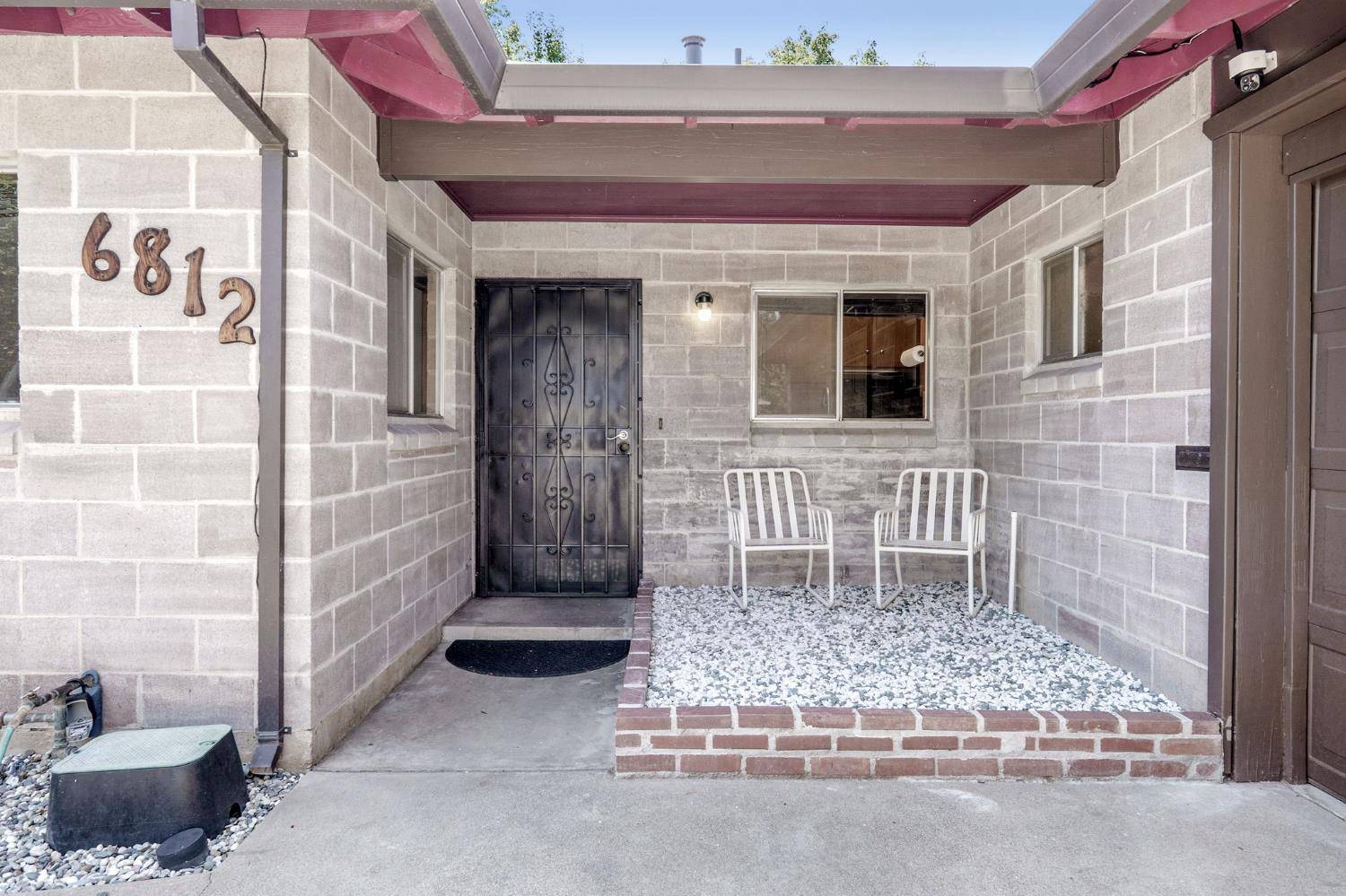 Sacramento, CA 95820,6812 Bender CT