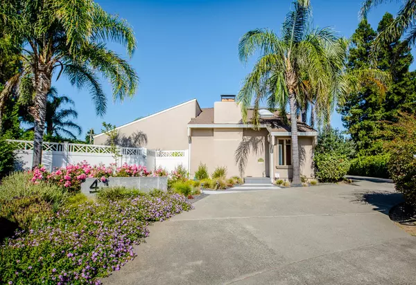 4 Sequoia PL, Woodland, CA 95695