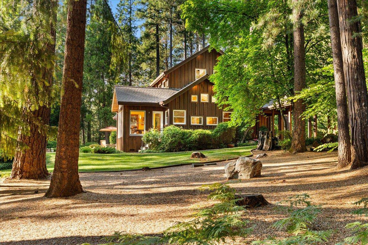 Nevada City, CA 95959,12331 Willow Creek LN