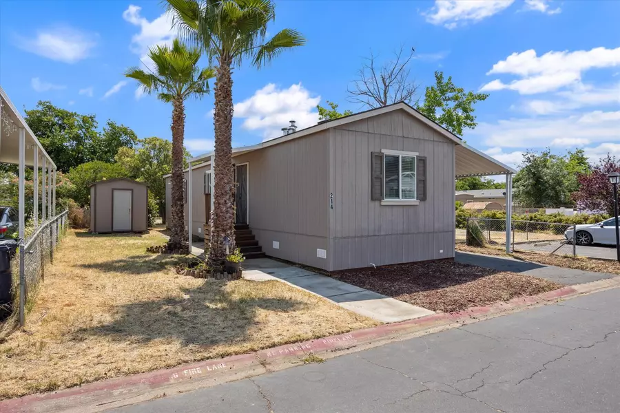 214 Village CIR, Sacramento, CA 95838