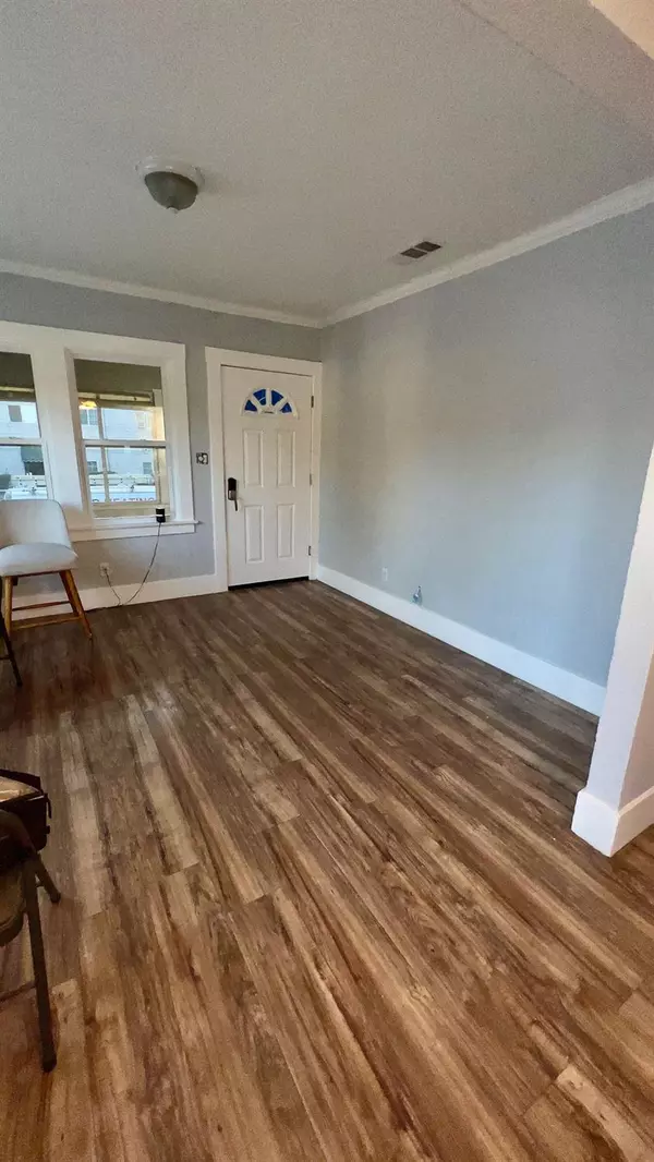 Sacramento, CA 95817,3621 43rd ST