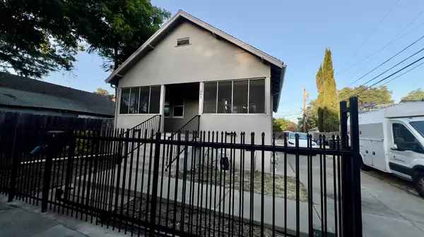 Sacramento, CA 95817,3621 43rd ST