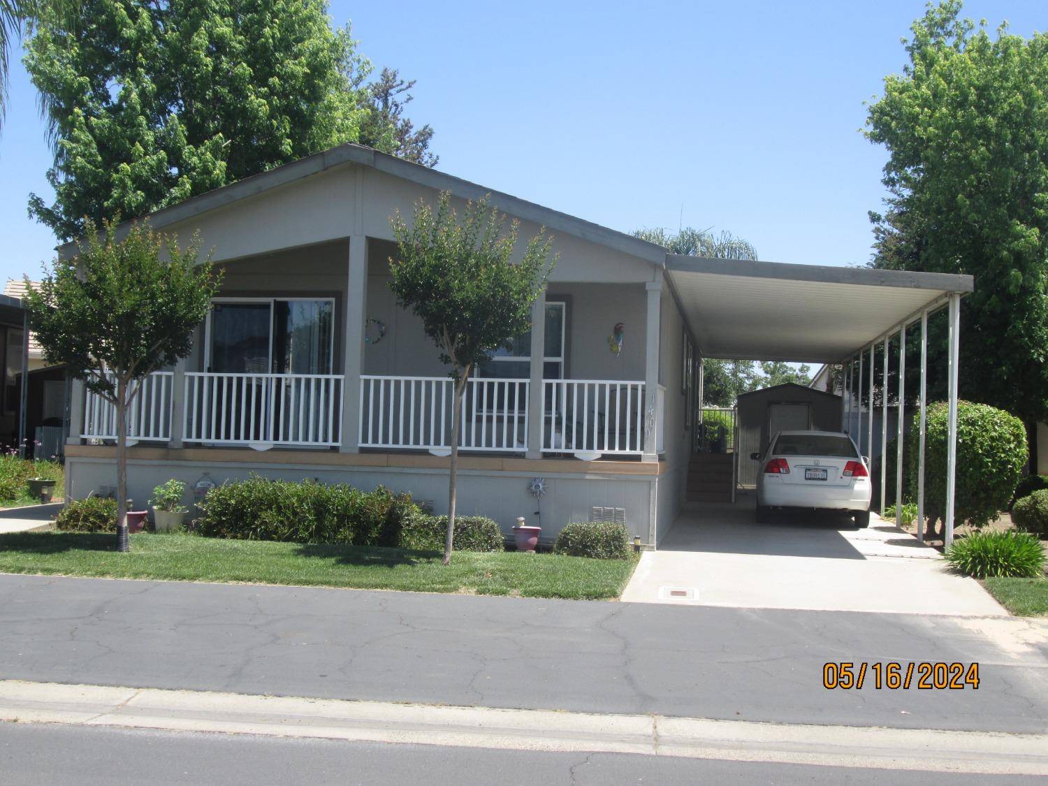 1400 Queen WAY #22, Livingston, CA 95334