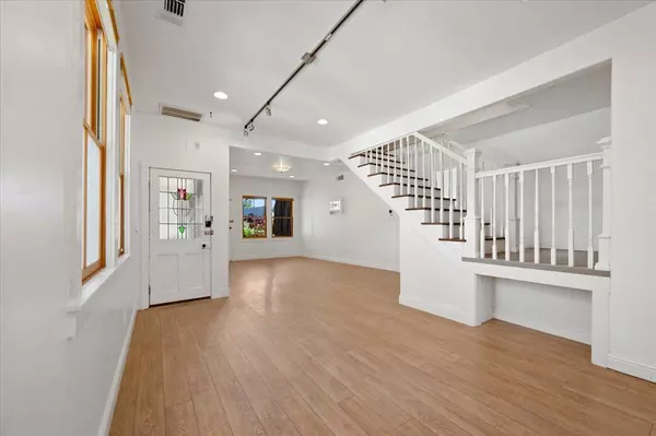Nevada City, CA 95959,421 Broad ST