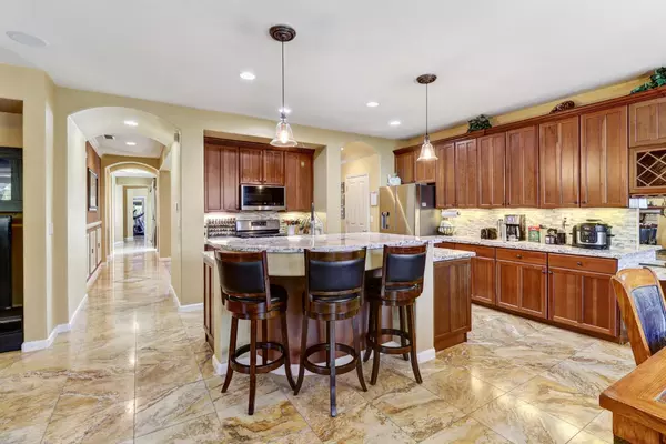 9725 Marbella CT, Elk Grove, CA 95624