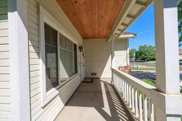 Turlock, CA 95382,3367 Four Seasons DR