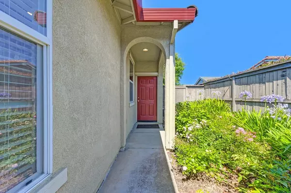 Sacramento, CA 95835,120 Rock House Circle South