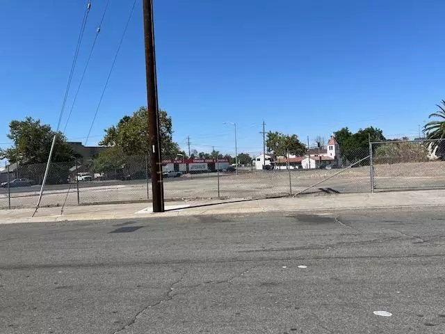 2546 Del Paso BLVD, Sacramento, CA 95815
