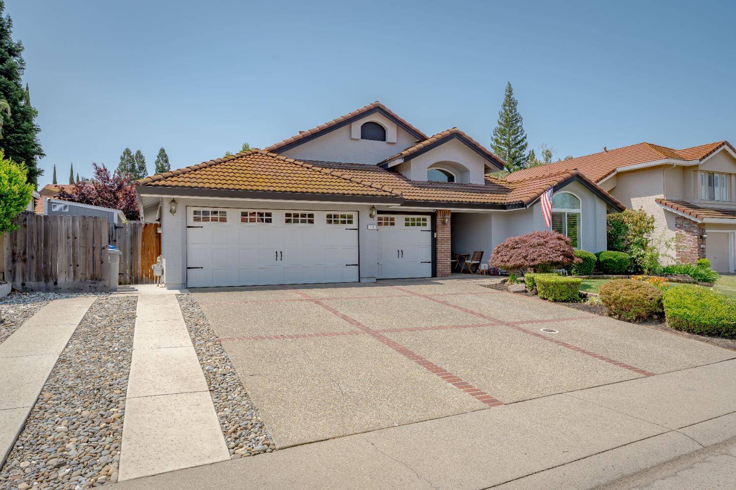 104 Northolt CT, Folsom, CA 95630