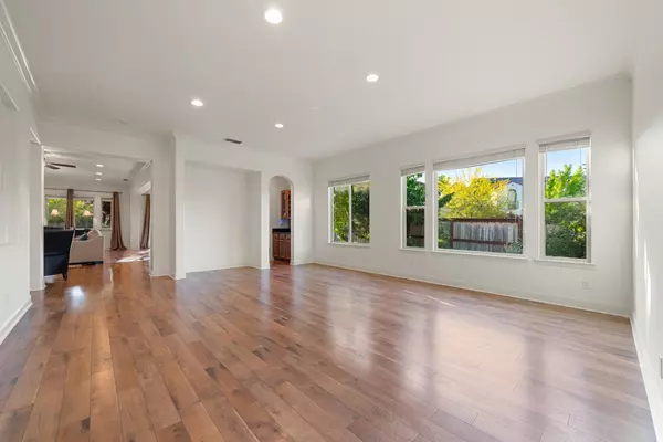 West Sacramento, CA 95691,3910 Rollins CT