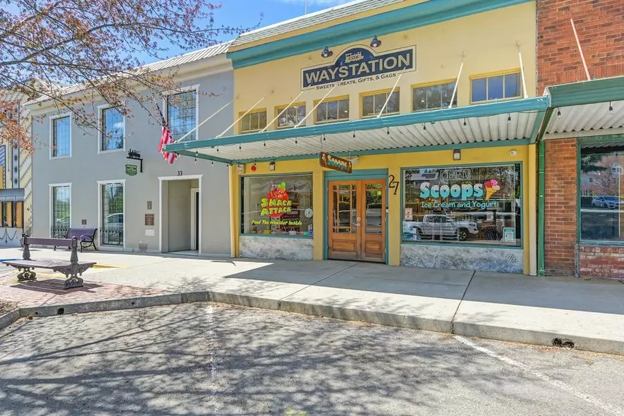 27 Main ST, Colfax, CA 95713