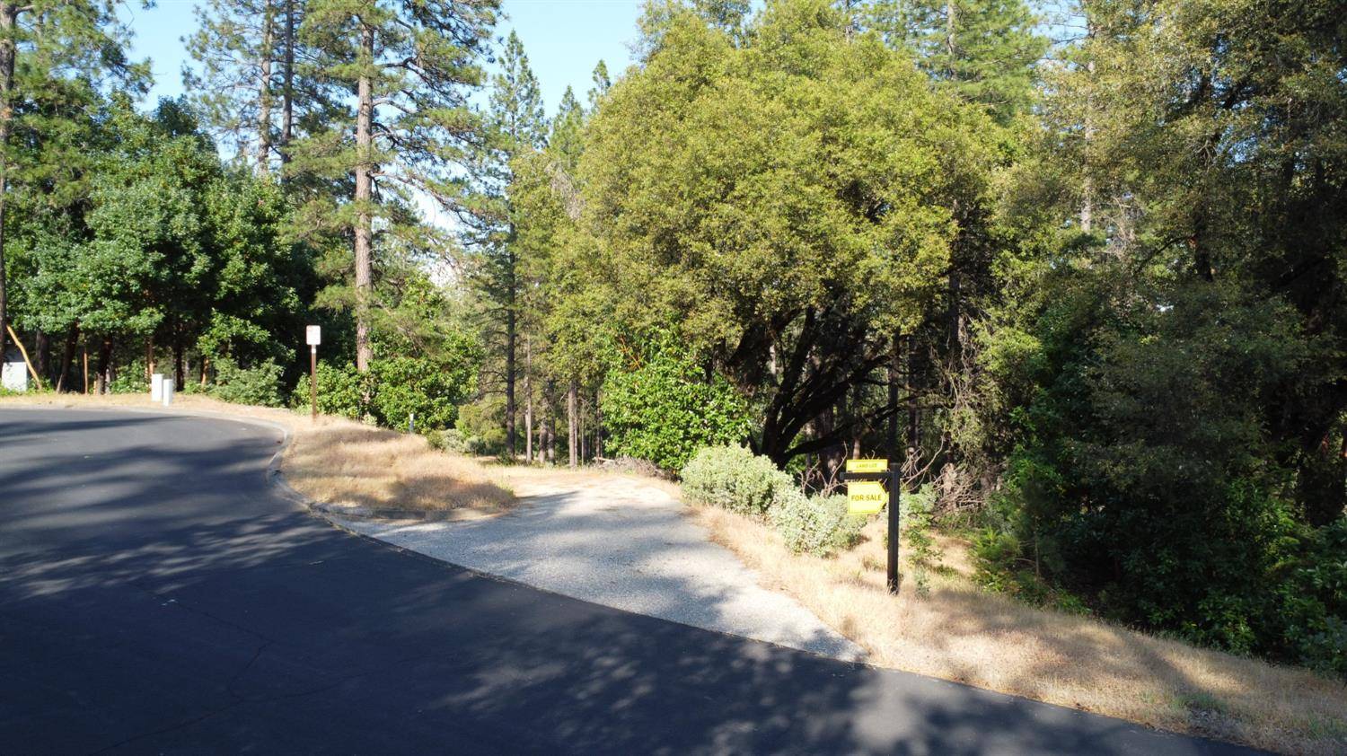 4340 La Brosa PL, Foresthill, CA 95631