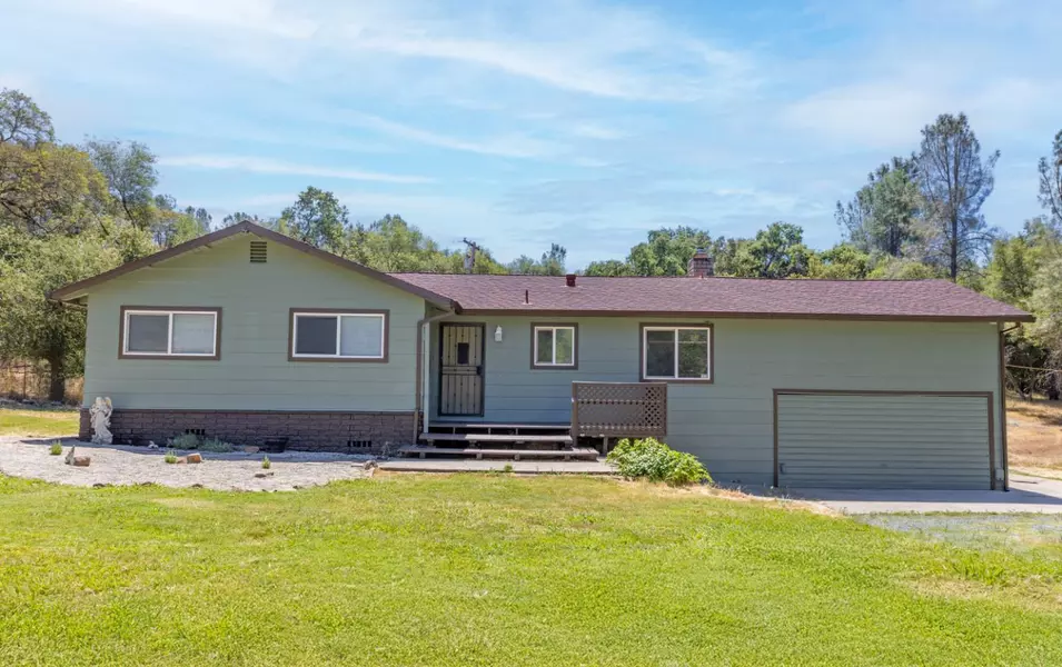 11885 Dolan Harding RD, Browns Valley, CA 95918