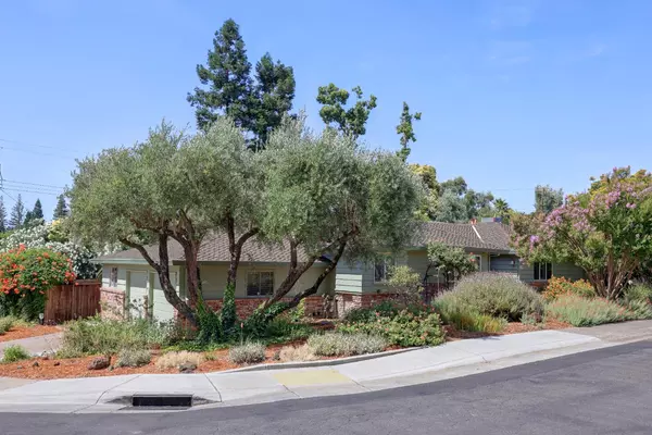 Carmichael, CA 95608,6320 Eastmont CT