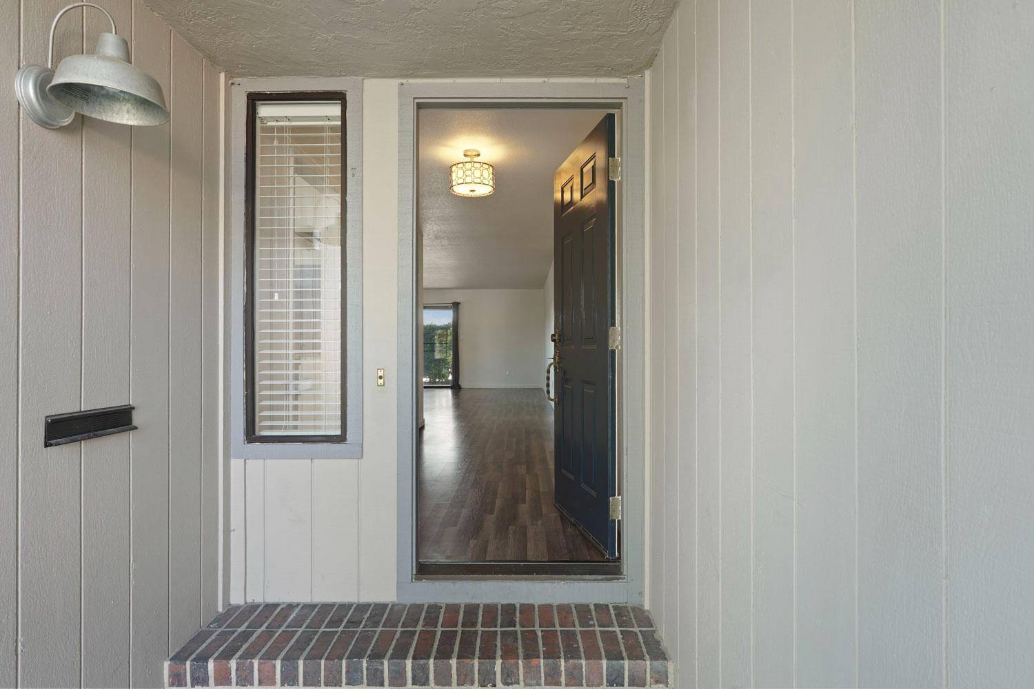 Lodi, CA 95242,3 N Pinewood CT
