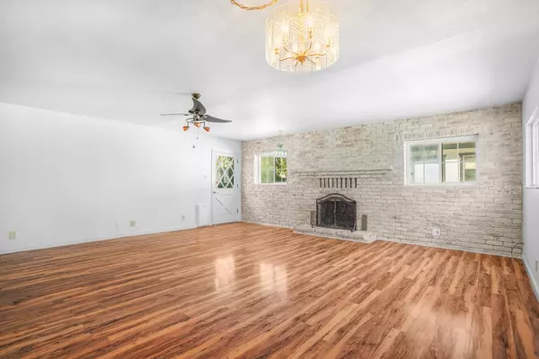 Winters, CA 95694,117 Riverview CT