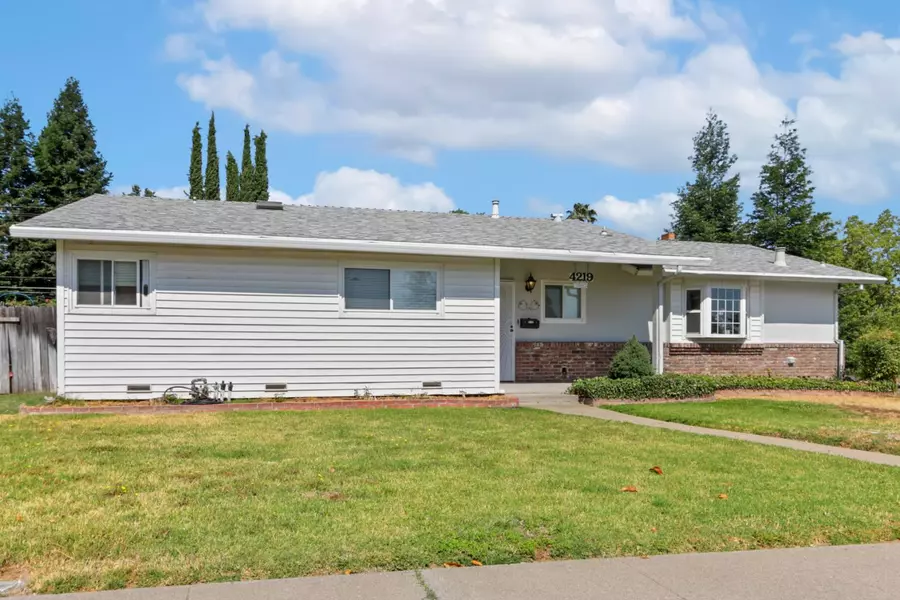 4219 Sharwood WAY, Carmichael, CA 95608
