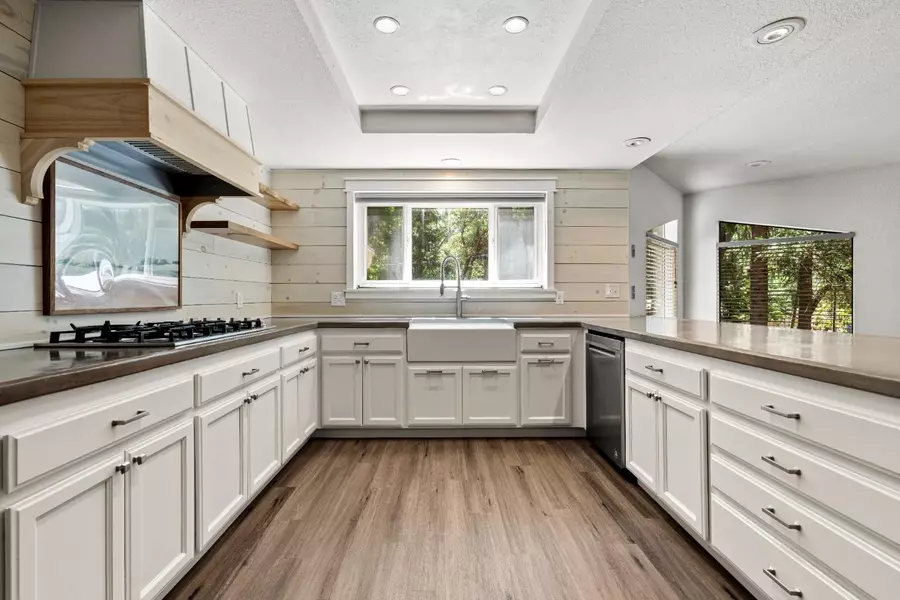 5431 Nash CT, Foresthill, CA 95631