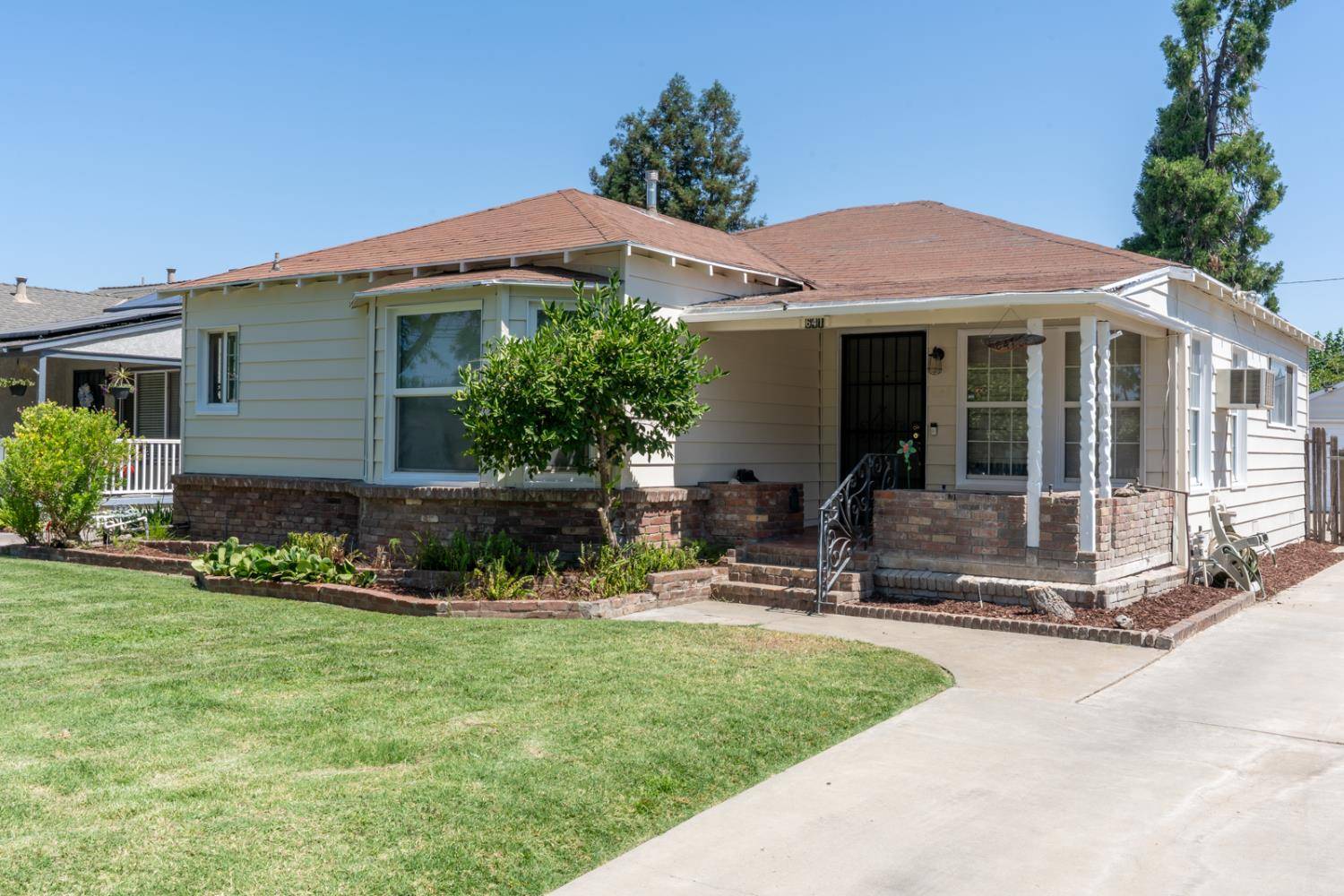 641 E 19th ST, Merced, CA 95340