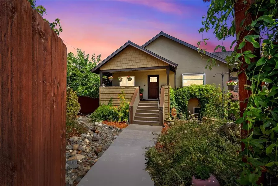 578 Douglas AVE, Grass Valley, CA 95945