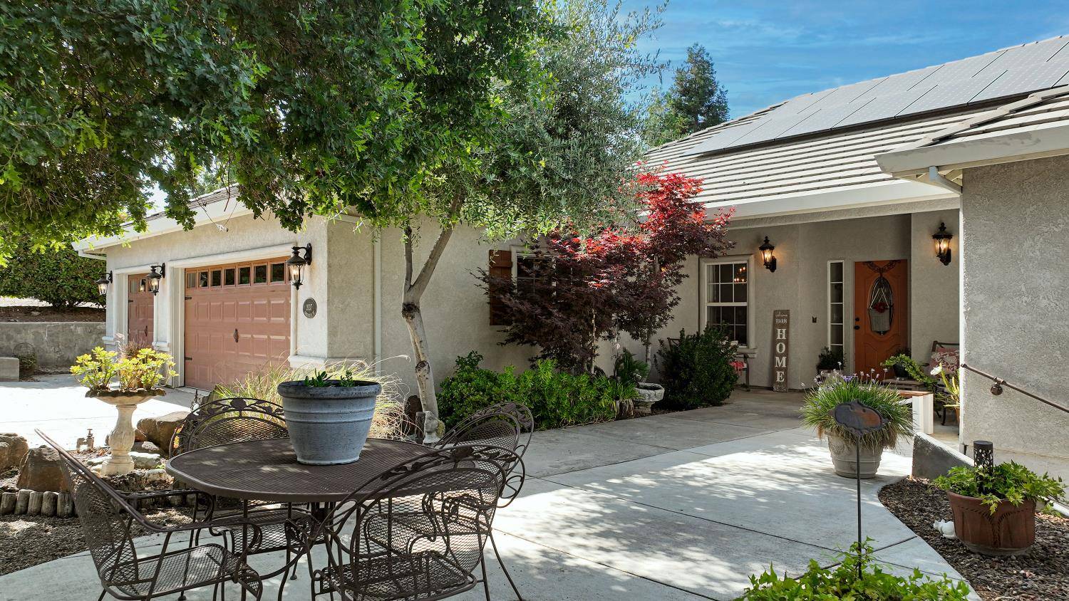 2037 Greenbriar RD, Valley Springs, CA 95252