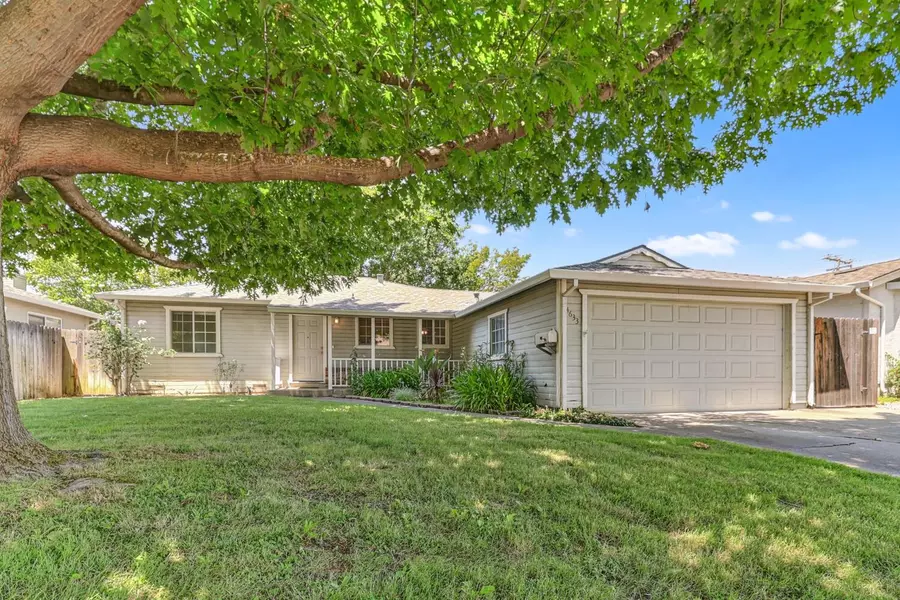 4633 Morpheus LN, Sacramento, CA 95864