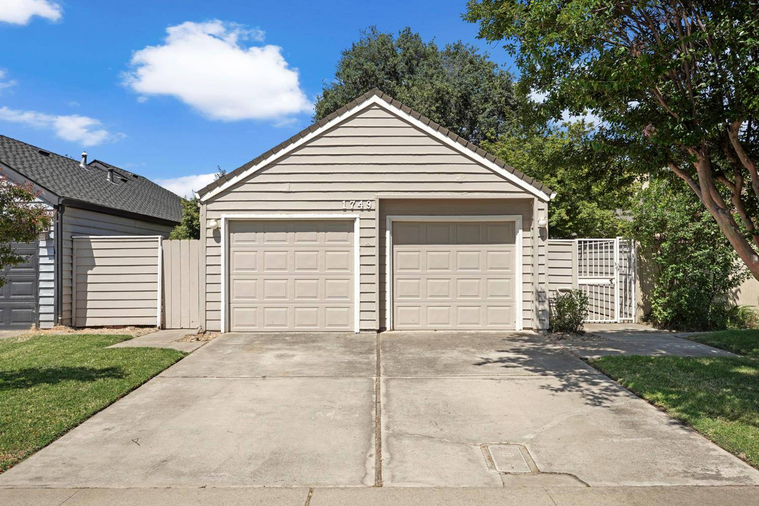 1749 Cape Cod CIR, Lodi, CA 95242