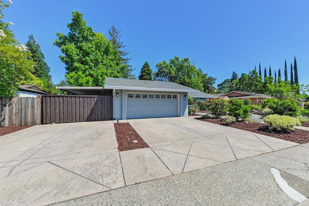 Roseville, CA 95678,307 Diamond Oaks RD