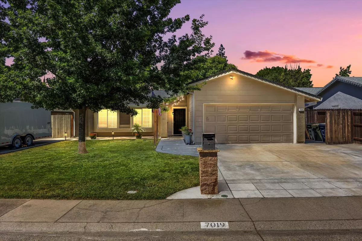 Citrus Heights, CA 95621,7019 Pebblebrook WAY