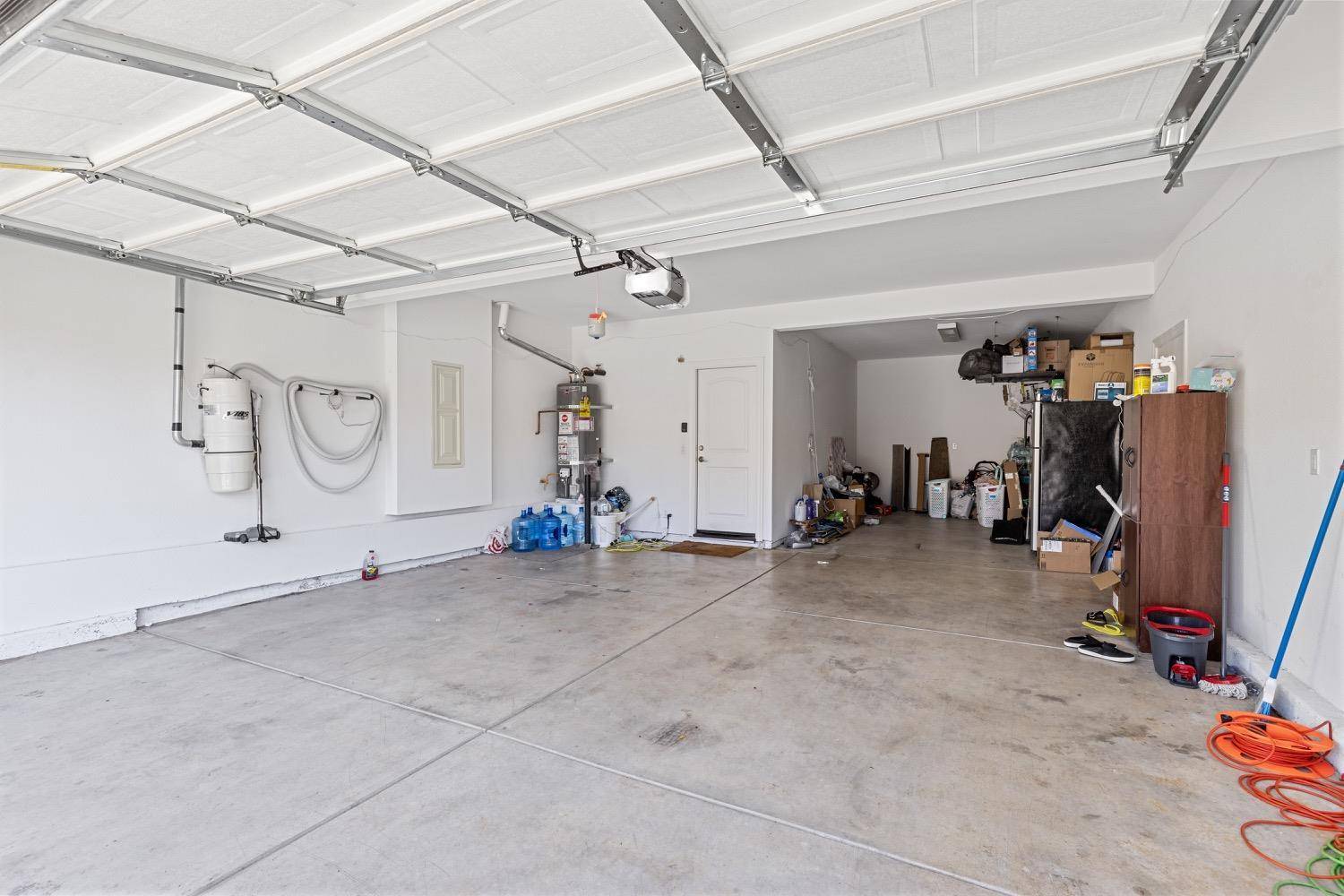 Lincoln, CA 95648,1639 Midford LN