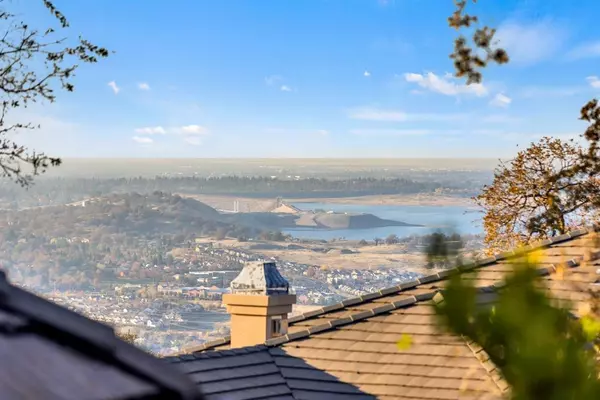 El Dorado Hills, CA 95762,3346 Knollridge DR