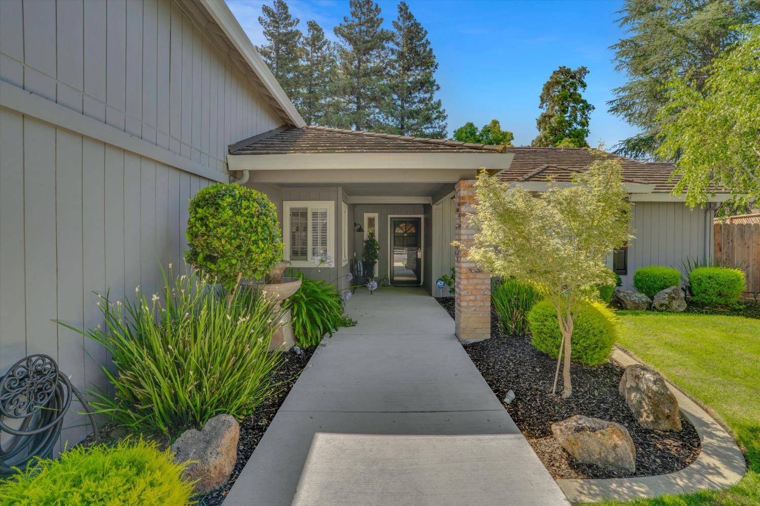 Stockton, CA 95219,2910 Raintree CT