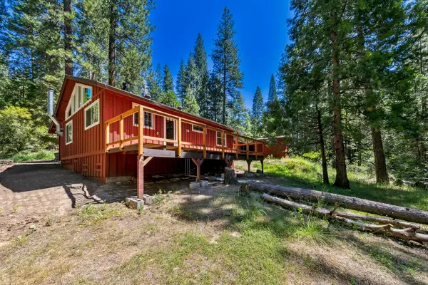 Kyburz, CA 95720,11523 Pickwick ST