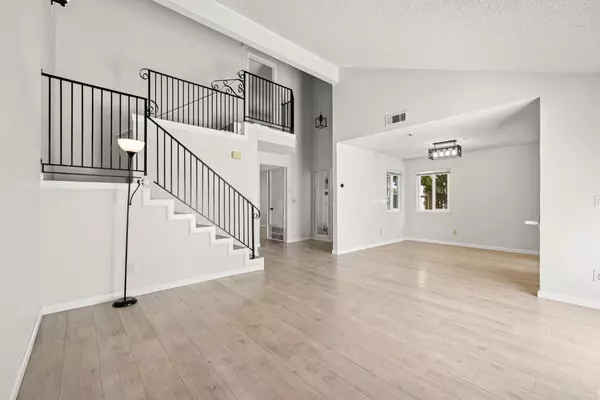 Elk Grove, CA 95624,9417 Aizenberg CIR