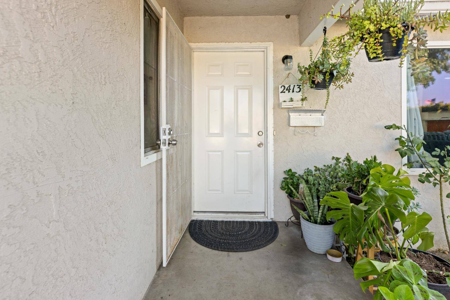 Ceres, CA 95307,2413 Louise AVE