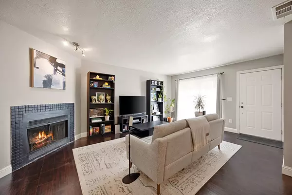 Citrus Heights, CA 95621,6345 Slippery Creek LN