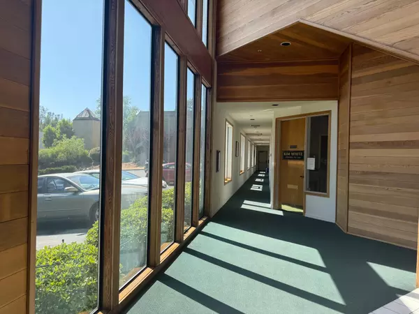 Grass Valley, CA 95945,970 E Main ST #101