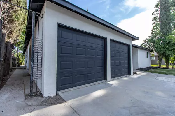 Modesto, CA 95350,1509 Oakwood DR