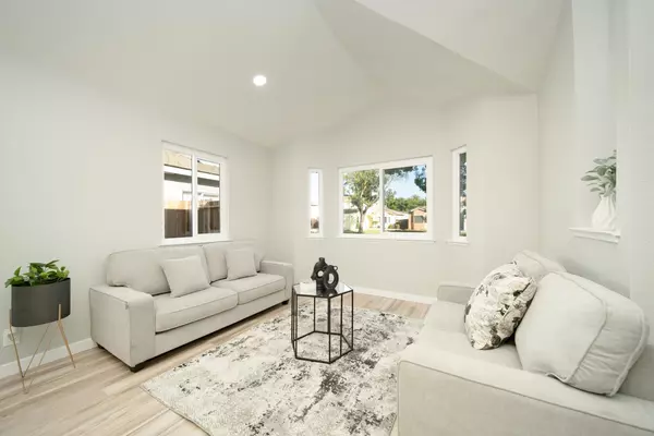 Patterson, CA 95363,621 Totman CT