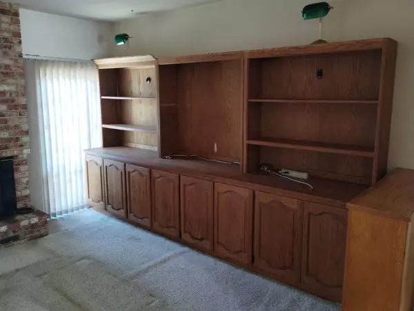 Roseville, CA 95661,1715 Russell WAY