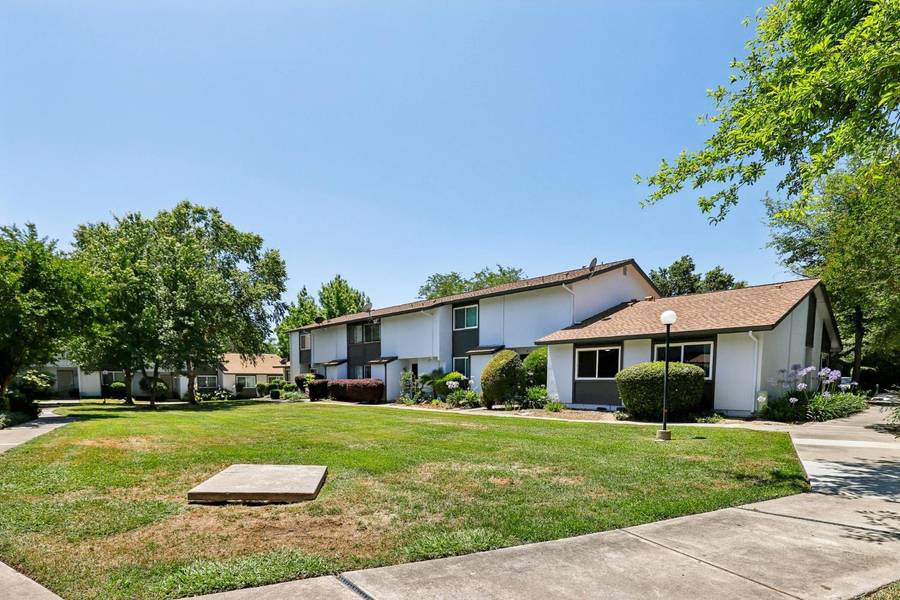 5108 Greenberry DR, Sacramento, CA 95841