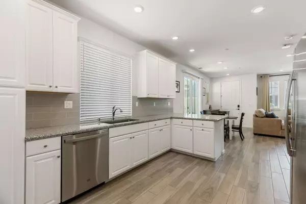Roseville, CA 95747,1570 Parkside WAY