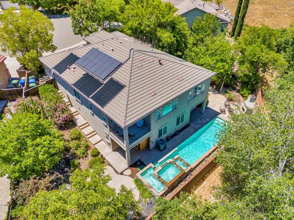 674 Burlond CT, Folsom, CA 95630