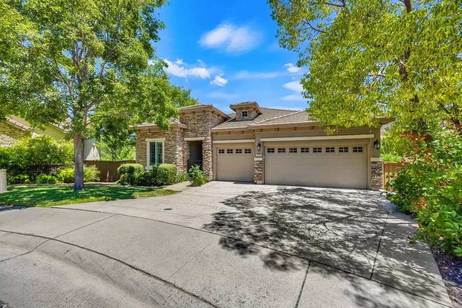 674 Burlond CT, Folsom, CA 95630