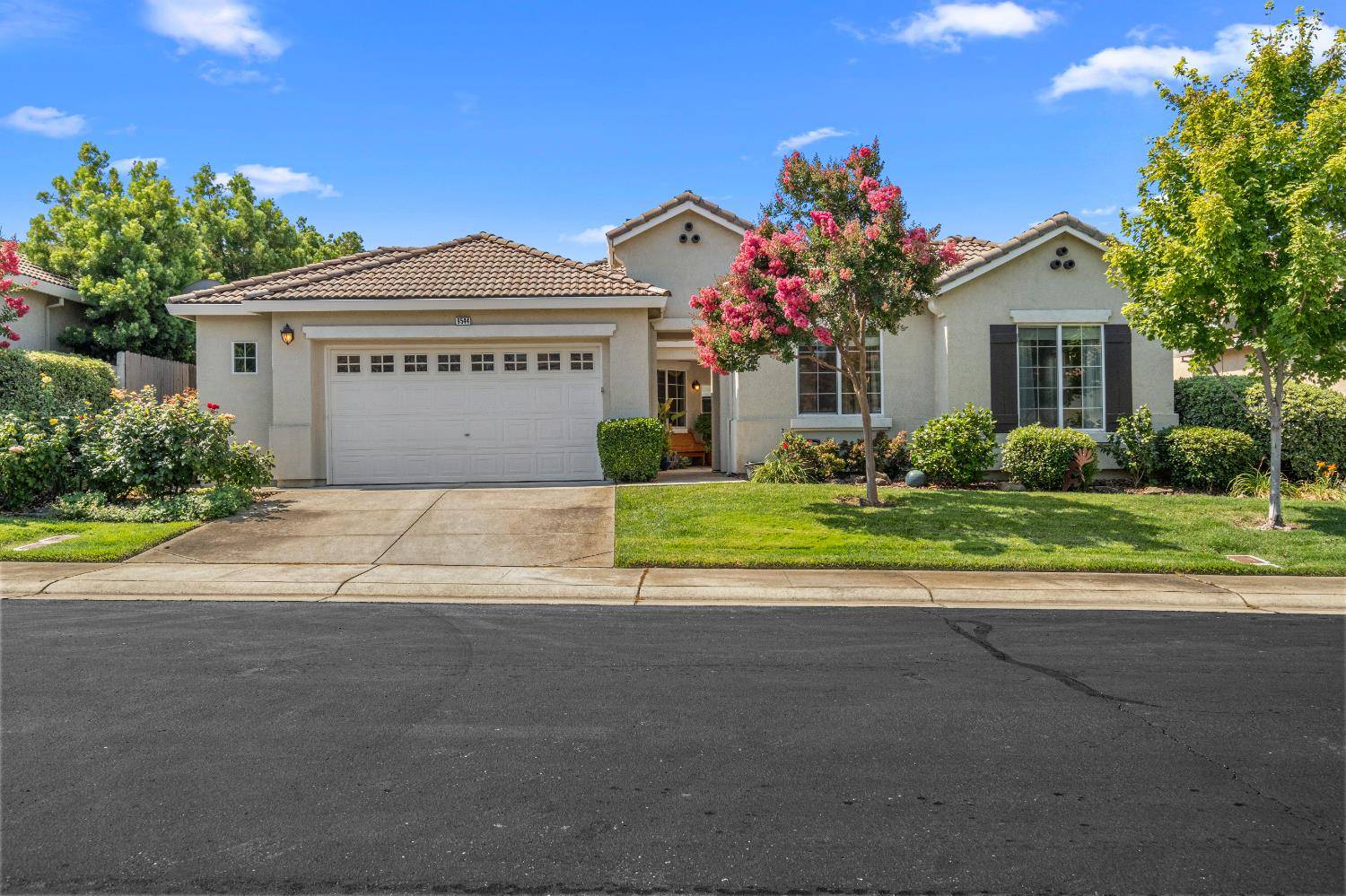 El Dorado Hills, CA 95762,9544 Sun Poppy WAY