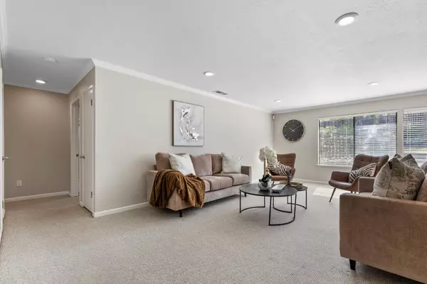 4576 Winding River CIR, Stockton, CA 95219