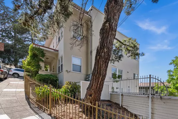 Oakland, CA 94610,1019 E 33rd