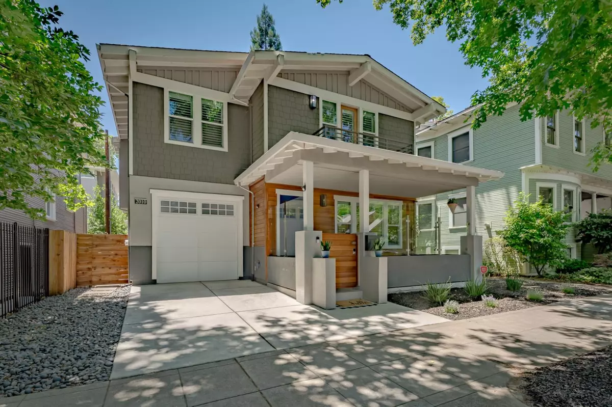 Sacramento, CA 95811,2010 F ST
