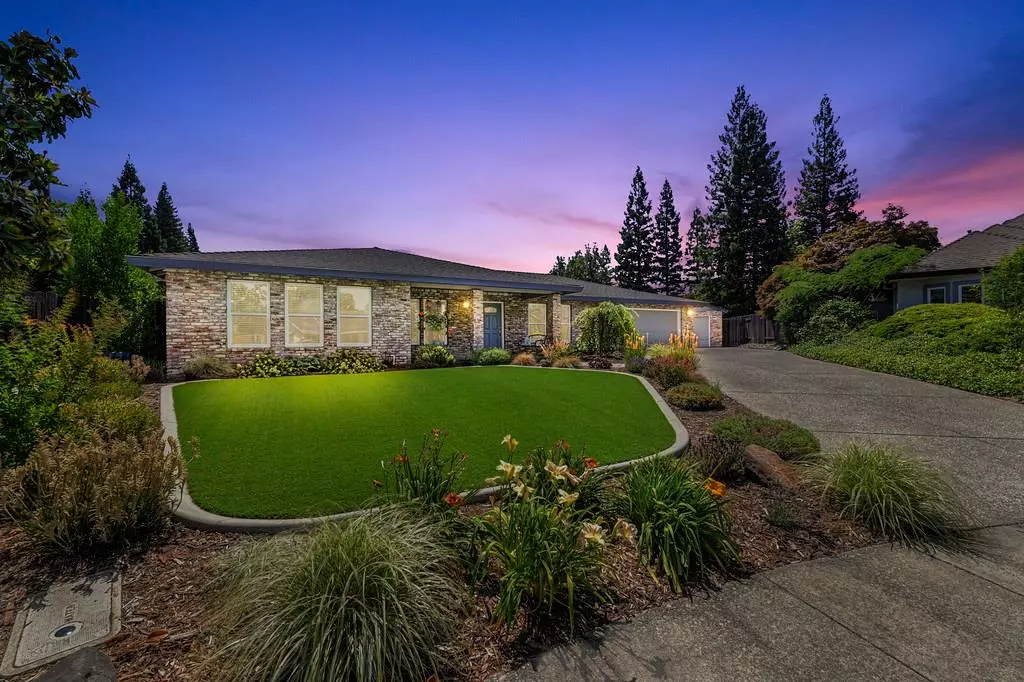 Roseville, CA 95661,305 Saint Charles CT